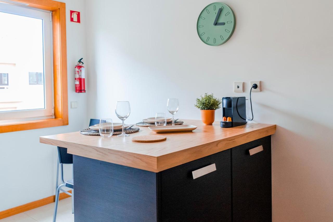 Apartment Bright In The Heart Of Lapa - 5min Walk To Metro! Porto